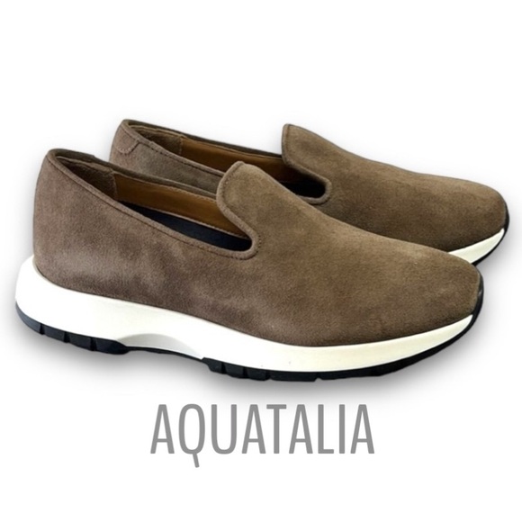 AQUATALIA ♦️SALE Taupe Suede Leather Weatherproof Casual Slip Ons NWT  SZ 5 - Picture 1 of 13
